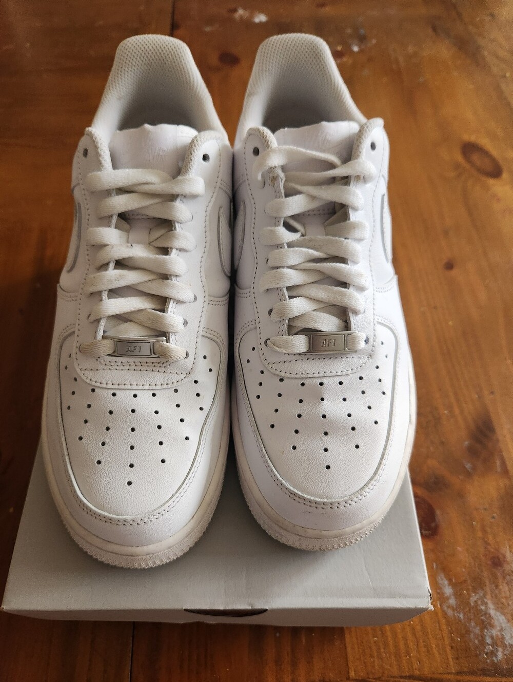 Nike Air Force 1 - 07's - Men's 8.5/Wm's 10